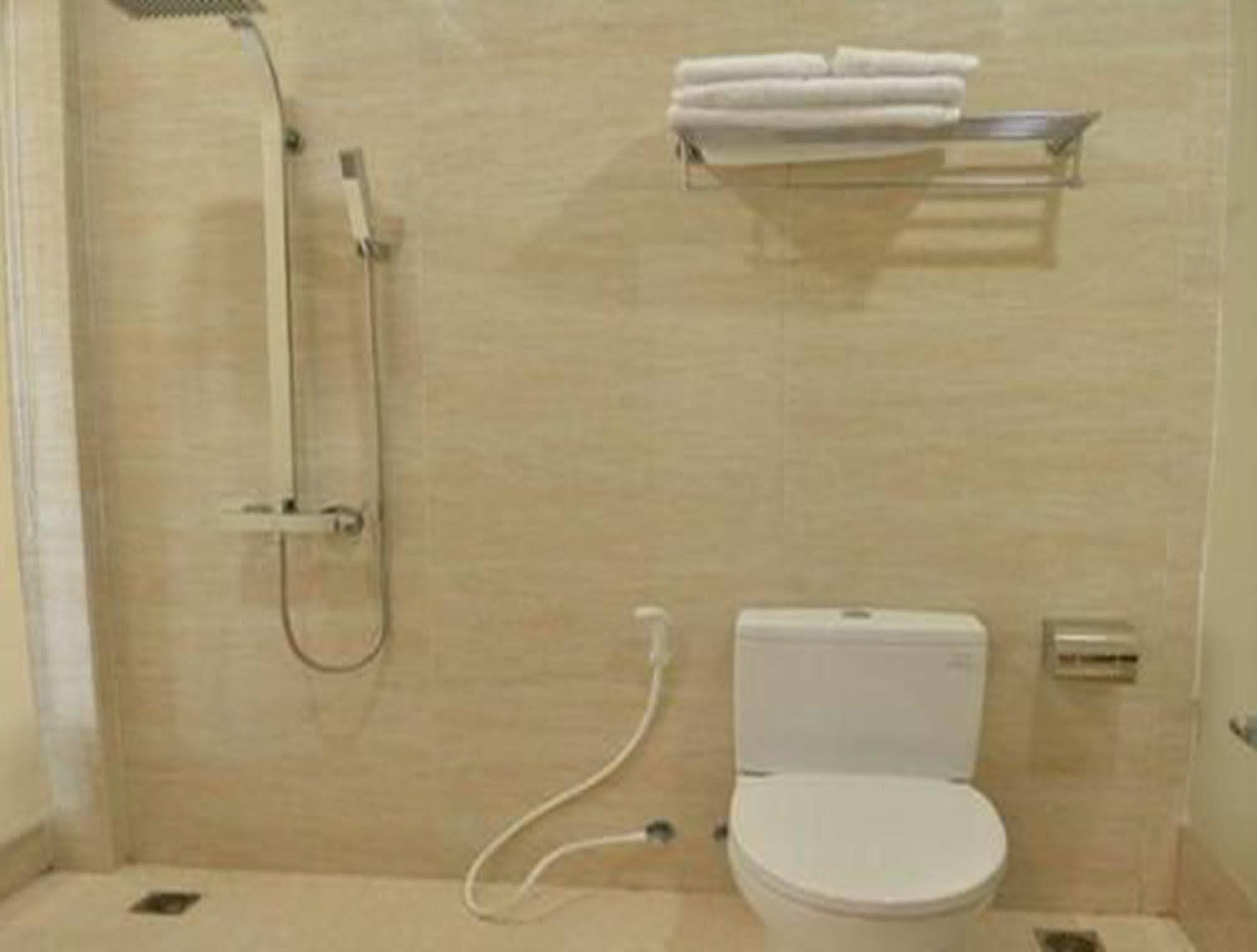 Hotel Мьичина Экстерьер фото